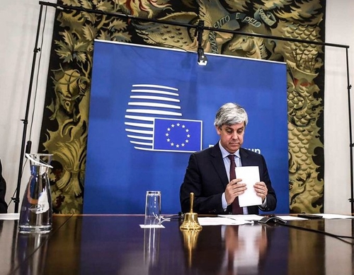 Eurogroup President Mário Centeno speaking this morning after the all-night video conference.