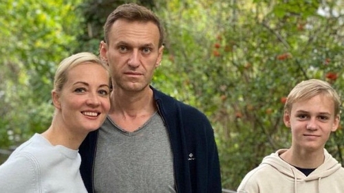 Alexei Navalny with Yulia and their son Zakhar as he recovers in Berlin from the poisoning.