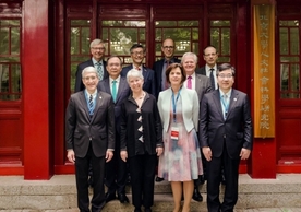 President Peter Salovey (front row, left) at the the 13th annual International Alliance of Research Universities Presidents’ Meeting at Peking University. The annual meeting of IARU Presidents and Senior Officers coincided with PKU’s 120th anniversary celebration. (Photo credit: International Alliance of Research Universities via Facebook)