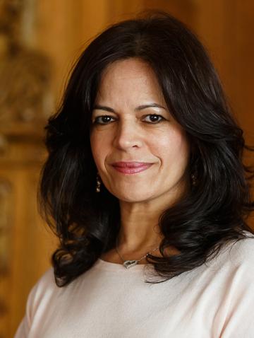 Headshot of Enit Colon