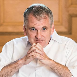 Headshot of Tim Snyder