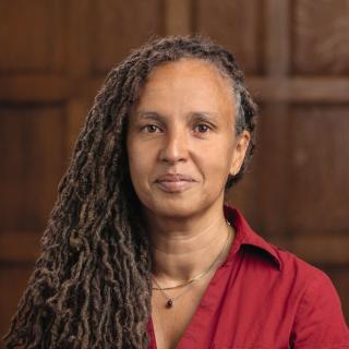 Head shot of Fatima El-Tayeb