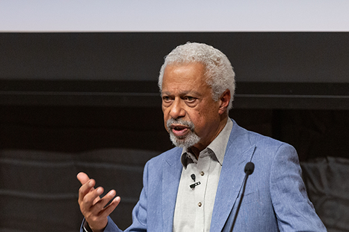 Nobel Laureate Abdulrazak Gurnah delivers a lecture at Yale's HQ